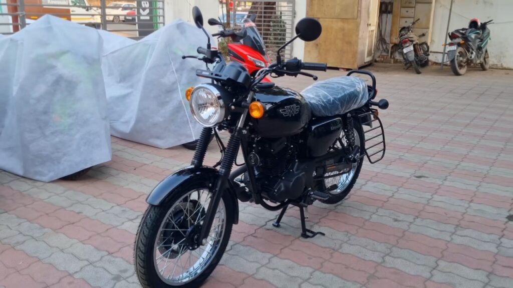 Kawasaki w175 motorcycle